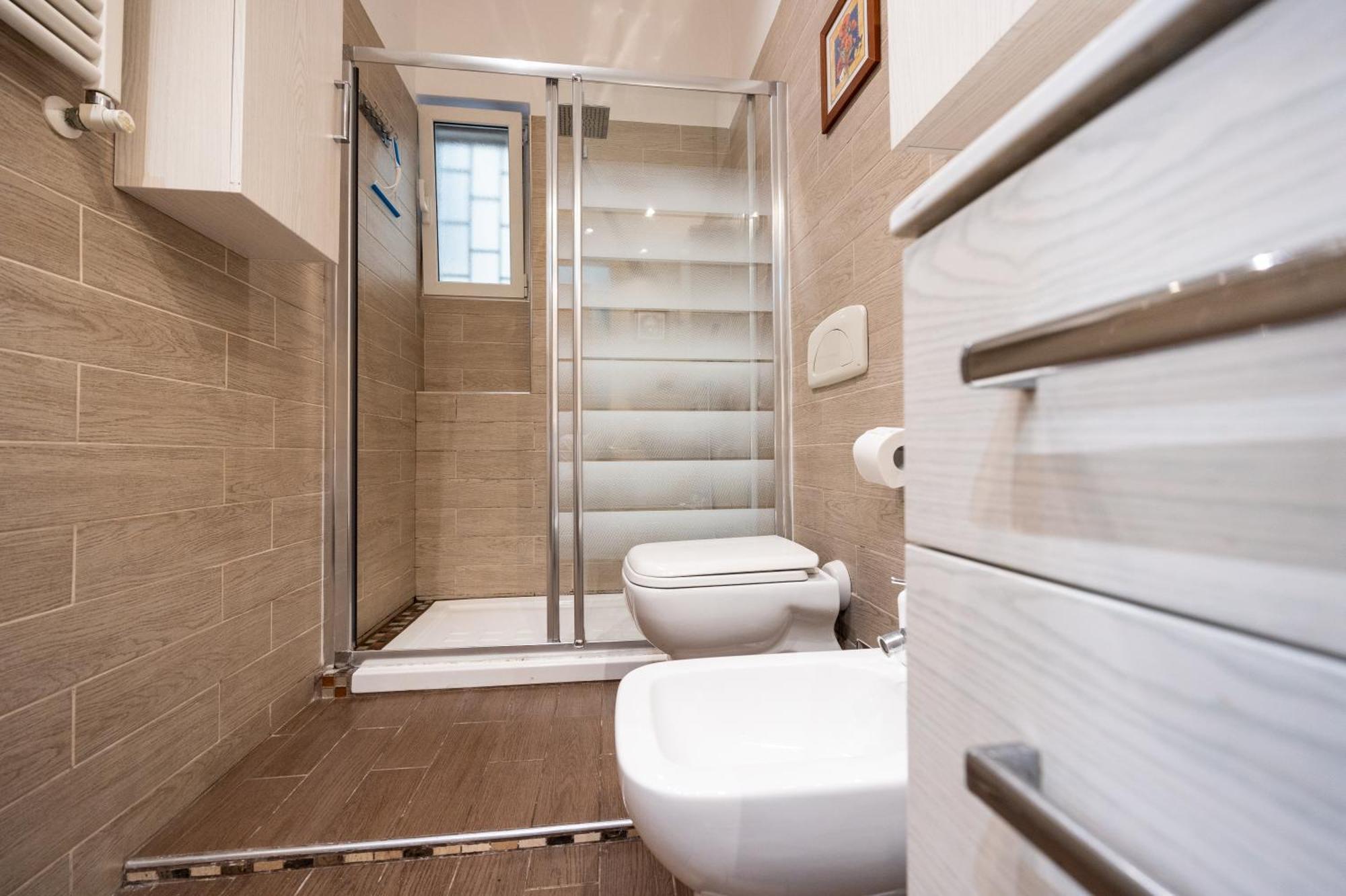 Big Air Conditioning Wifi Netflix 90 Mq Appartamento *